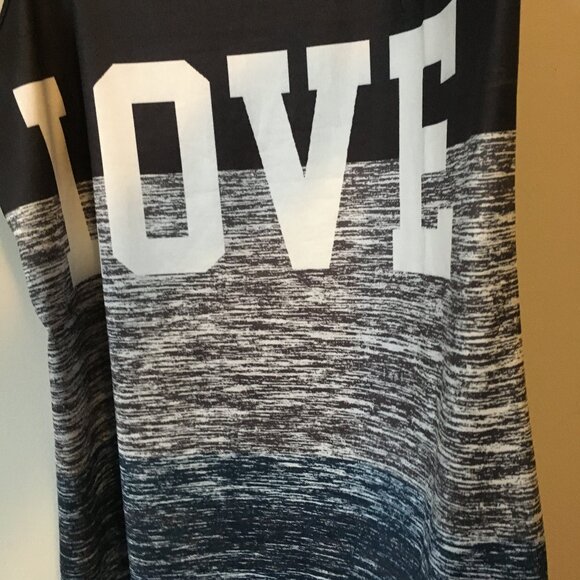 All You Need Is 'Love' Strappy Lace Collar Tank Top - Picture 4 of 14